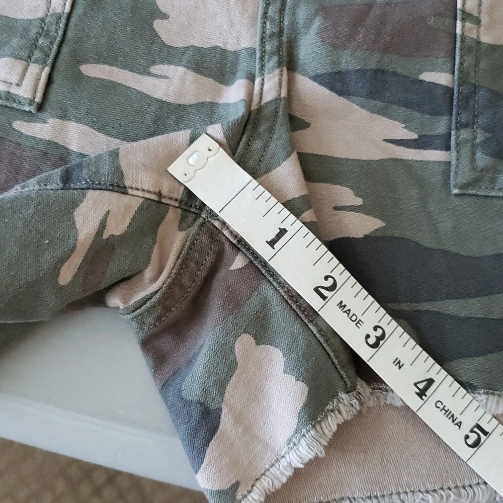 GAP button fly super high waisted camo utility shorts - Picture 7 of 10